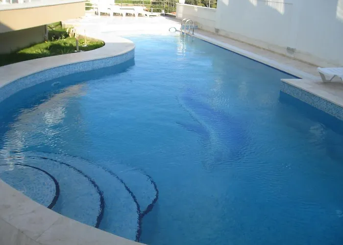 Boyalik Demirel & * Çeşme