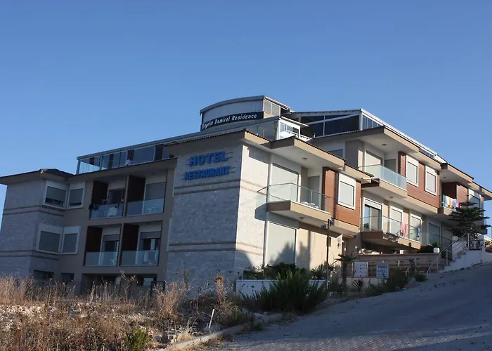 Boyalik Demirel & Hotel Çeşme