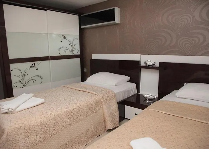 Boyalik Demirel & Hotel *